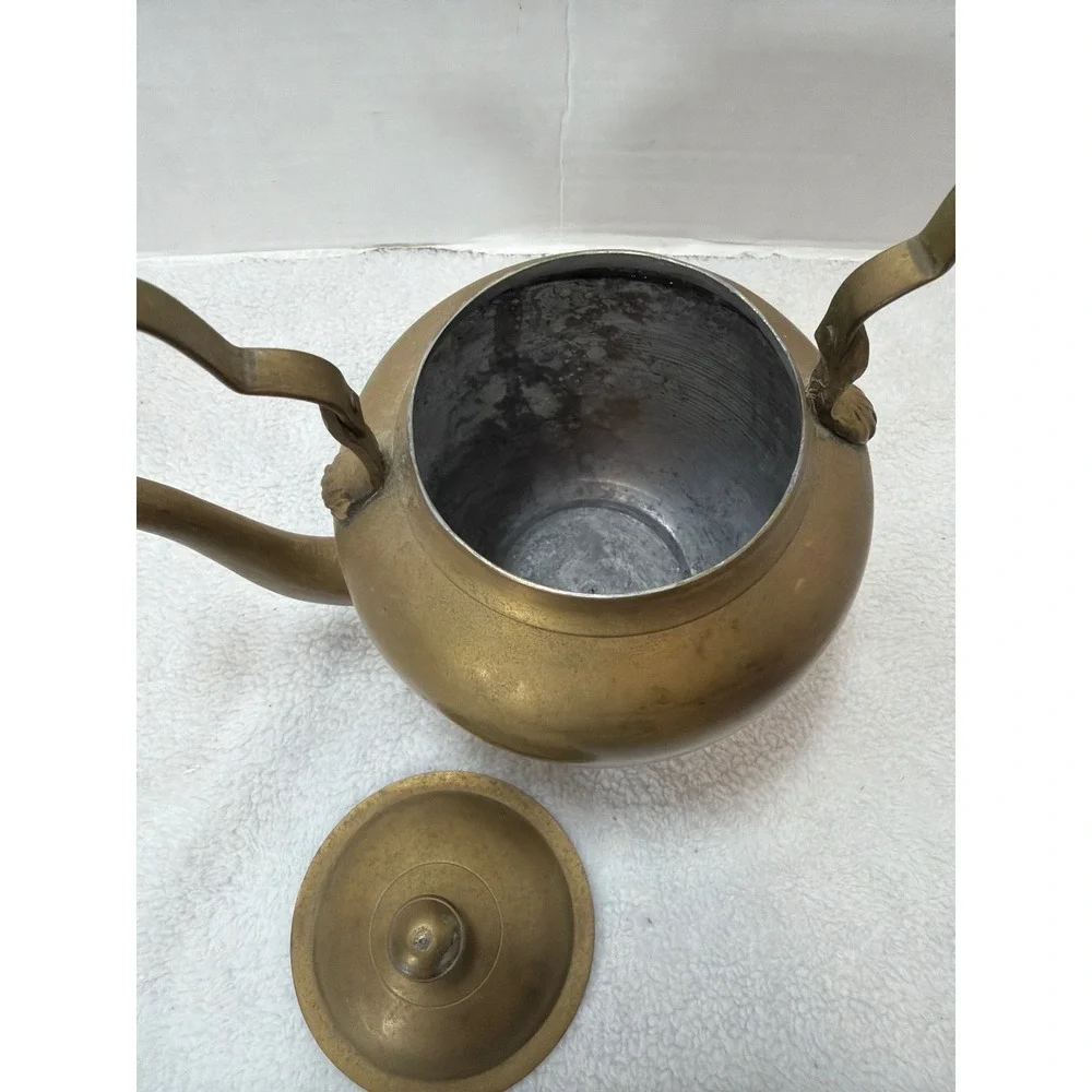 Vintage Teapot Gold Brass Decorative Made in India w Lid and Movable Handle